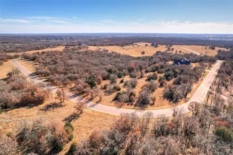 Highranch Way, Edmond, OK 73034