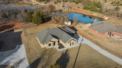 2256 County Road 1270, Blanchard, OK 73010