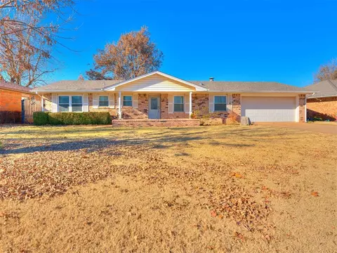 1508 S Oak St, Kingfisher, OK 73750