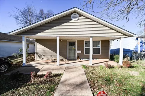 113 N Iowa Ave, Chandler, OK 74834
