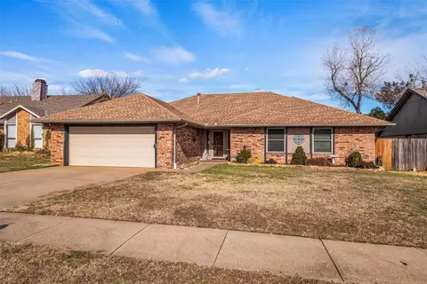 2101 Lazy Brook Trl, Edmond, OK 73013