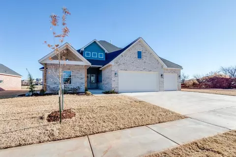 10804 Coeur Ct, Yukon, OK 73099