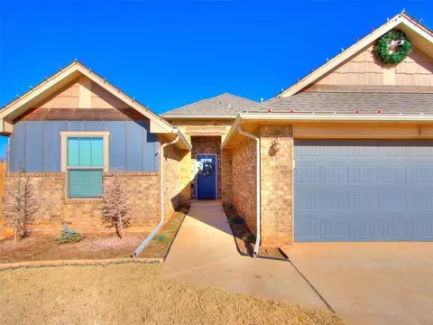 8733 SW 39th St, Oklahoma City, OK 73179
