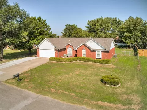 408 Checotah Dr, Checotah, OK 74426 photo 38
