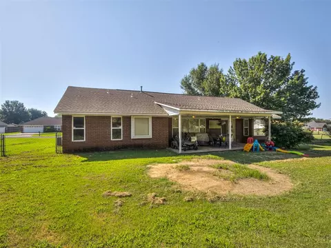 408 Checotah Dr, Checotah, OK 74426 photo 35