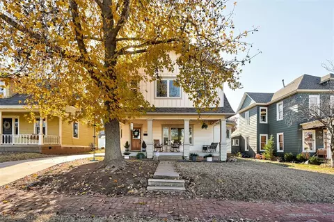 619 E Warner Ave, Guthrie, OK 73044 photo 3