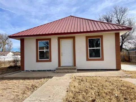 115 N Missouri St, Hooker, OK 73945 photo 1