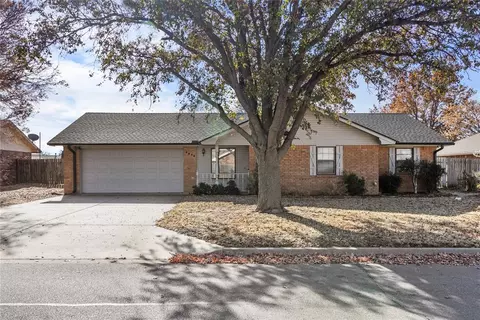 1316 Steiner Rd, Weatherford, OK 73096