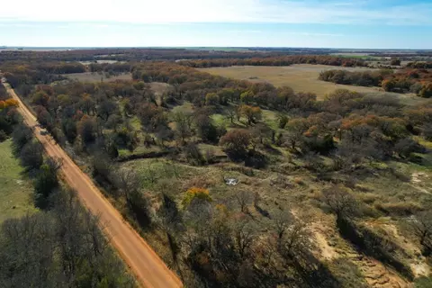 SW Quanah Road, Cache, OK 73527 photo 4