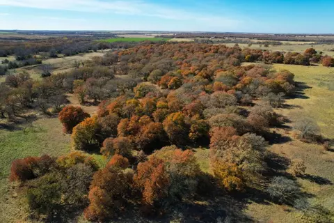 SW Quanah Road, Cache, OK 73527 photo 9