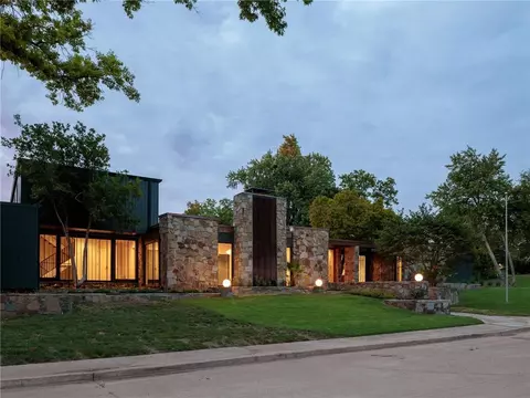 1916 Whispering Pines Cir, Norman, OK 73072