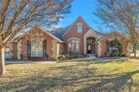 11824 Marbella Dr, Oklahoma City, OK 73173