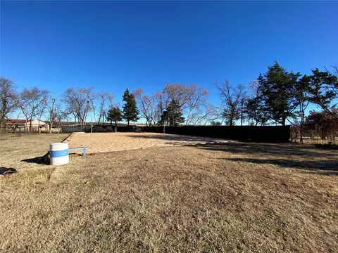 1924 E Springer Ave, Guthrie, OK 73044 photo 14
