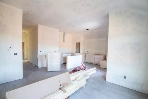 13101 NE 9th St, Choctaw, OK 73020