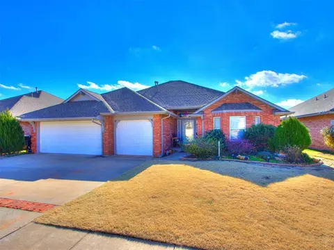 2312 NW 152nd St, Edmond, OK 73013