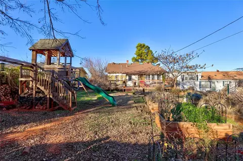 410 E 3rd St, Edmond, OK 73034 photo 19