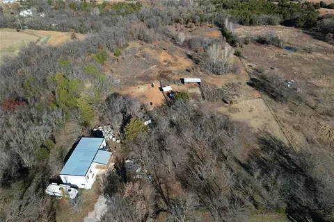 508 E Central Ave, Tryon, OK 74875 photo 4