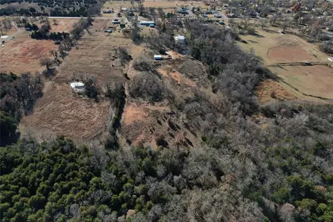508 E Central Ave, Tryon, OK 74875 photo 9