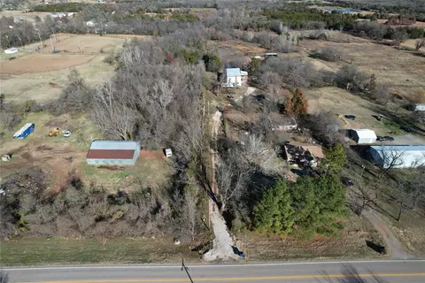 508 E Central Ave, Tryon, OK 74875 photo 13