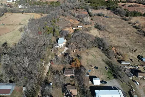508 E Central Ave, Tryon, OK 74875 photo 3