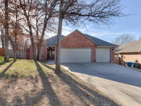 2528 Naples Way, Edmond, OK 73034