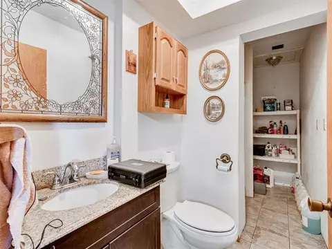 921 S Dobbs Rd, Harrah, OK 73045 photo 23