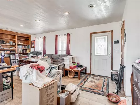 921 S Dobbs Rd, Harrah, OK 73045 photo 16