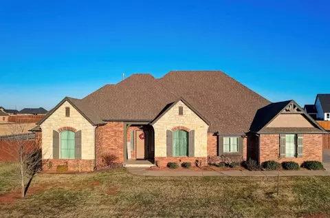 1094 Pulchella Way, Newcastle, OK 73065