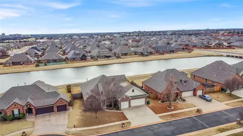 4620 N 156th St, Edmond, OK 73013