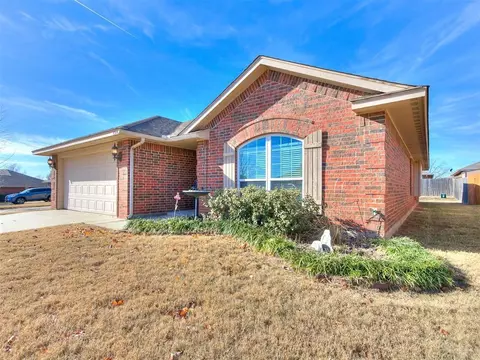 4204 Elf Owl Ct, Norman, OK 73072