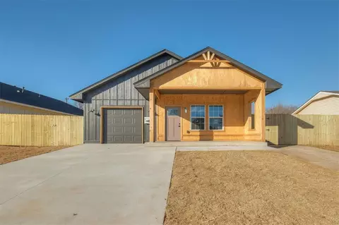 5105 S Rhode Island Ave, Oklahoma City, OK 73129
