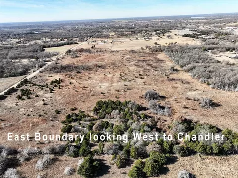 E 8th Street, Chandler, OK 74834