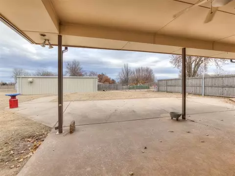 502 West Dr, Tuttle, OK 73089 photo 45