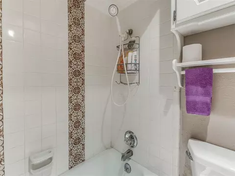 502 West Dr, Tuttle, OK 73089 photo 37