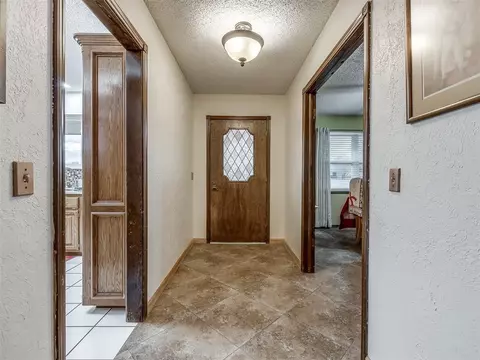 502 West Dr, Tuttle, OK 73089 photo 8