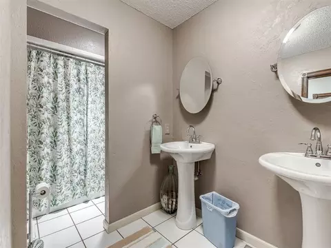 502 West Dr, Tuttle, OK 73089 photo 35