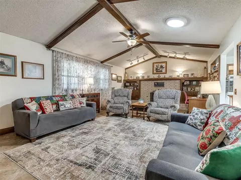 502 West Dr, Tuttle, OK 73089 photo 9