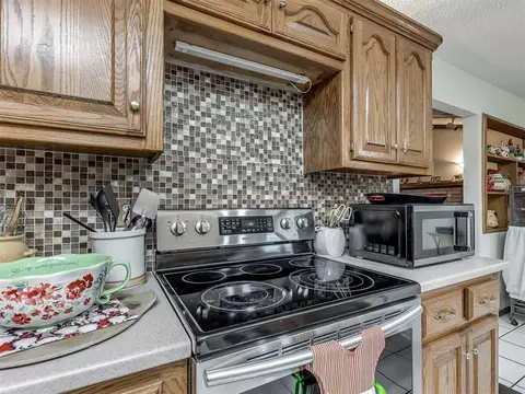 502 West Dr, Tuttle, OK 73089 photo 19