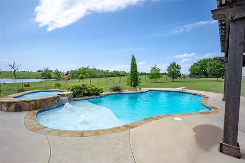 28735 Meridian Ave, Blanchard, OK 73010