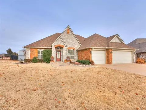 12000 Wickford Pl, Yukon, OK 73099