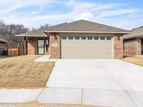309 SW 2nd Pl, Newcastle, OK 73065