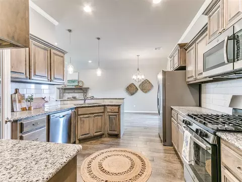 8800 SW 41st Ter, Oklahoma City, OK 73179