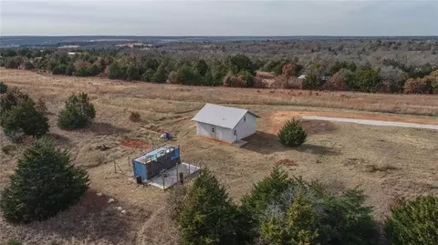 12145 New Haven Dr, Guthrie, OK 73044