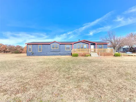 283 Parkland Ranch Rd, Blanchard, OK 73010