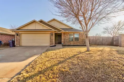 2624 NW 184th St, Edmond, OK 73012