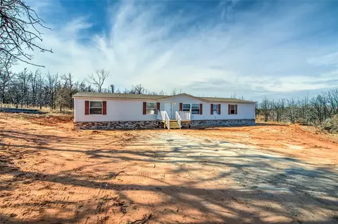 10051 Ridgecrest Rd, Guthrie, OK 73044