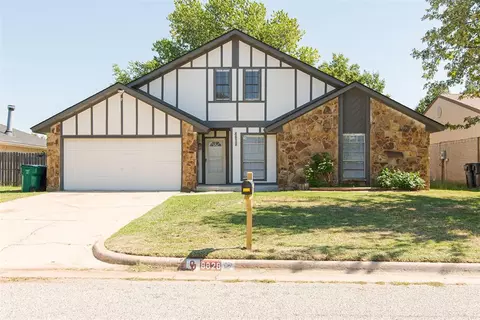 8828 Parkridge Dr, Oklahoma City, OK 73132
