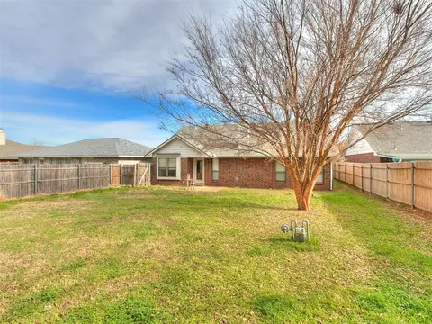 420 Crest Pl, Norman, OK 73071 photo 27