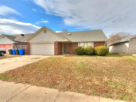 420 Crest Pl, Norman, OK 73071 photo 3
