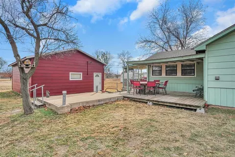 308 S Elm, Erick, OK 73645 photo 28